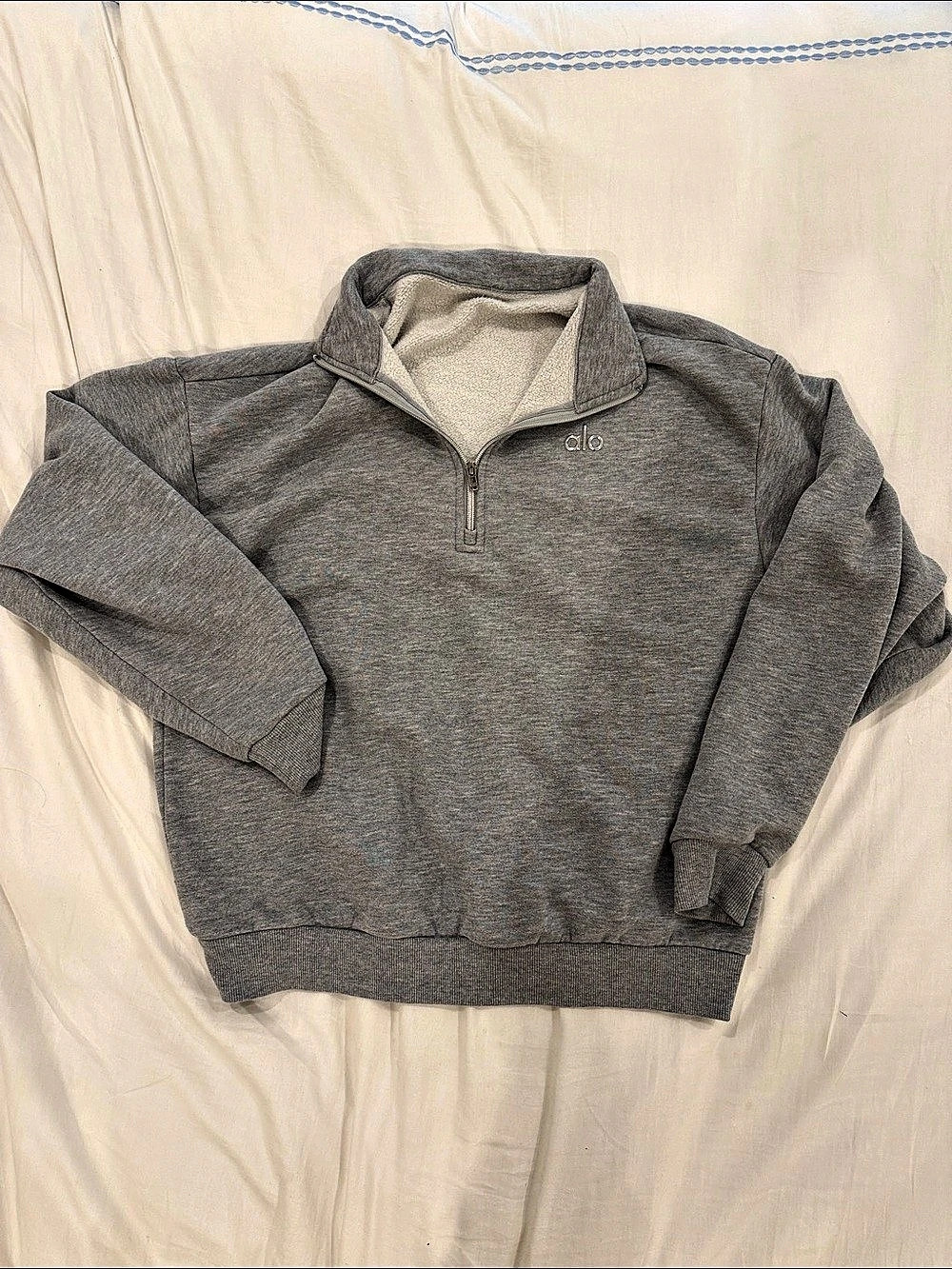 Alo Yoga Accolade 1/4 Zip Pullover Gray